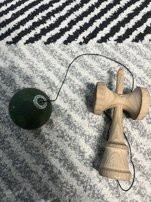 Vand kendama Broken Shape Tracker