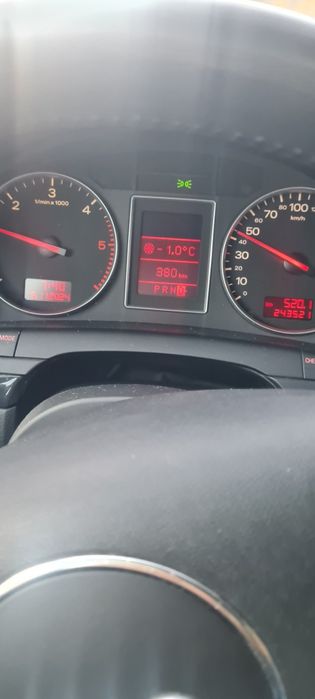 AUDI A4 2005 — imagine 4