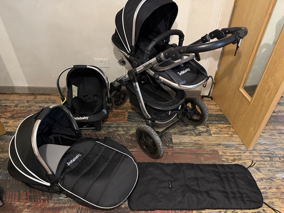 Carut de copii Infababy Ultimo 3-in-1 – stare impecabilă
