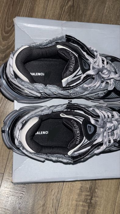Balenciaga Runner