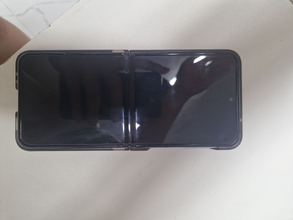 Samsung Z flip 4