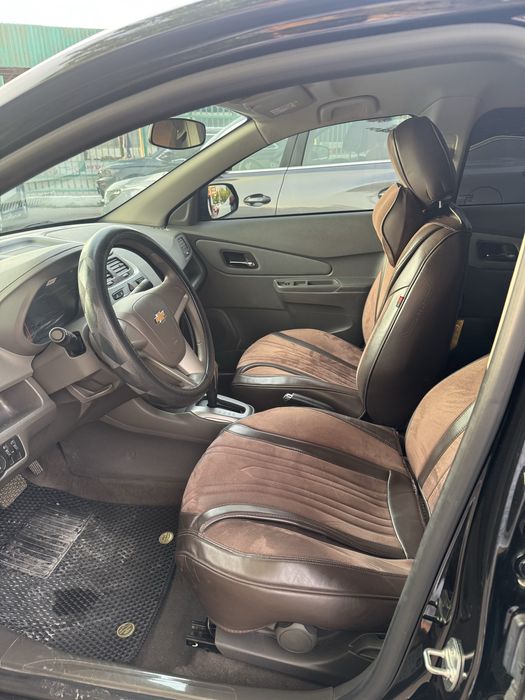 Chevrolet Cobalt 2024 — 5