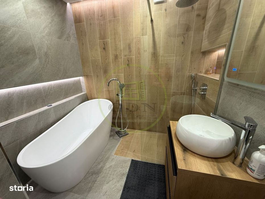 Apartament 2 camere, decomandat, 60 mp, Cartier Craiovita zona Catedra