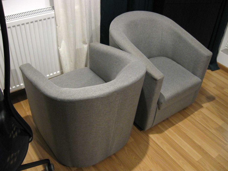 Set doua fotolii bar/hol in stil scoica