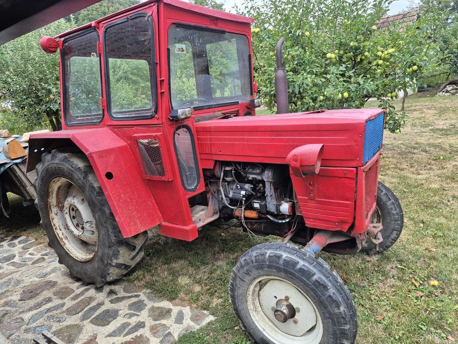 Tractor U 445 de vanzare