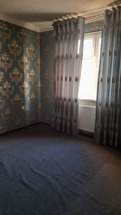 Задаётся квартира в аренду 3 комнатная