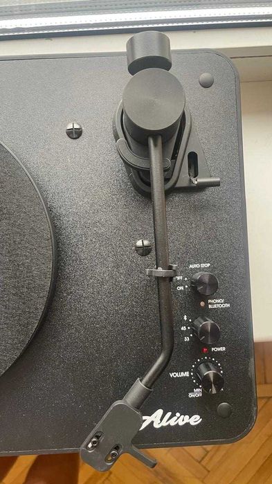 Проигрыватель виниловых дисков Alive Audio NEOTERIC ONYX