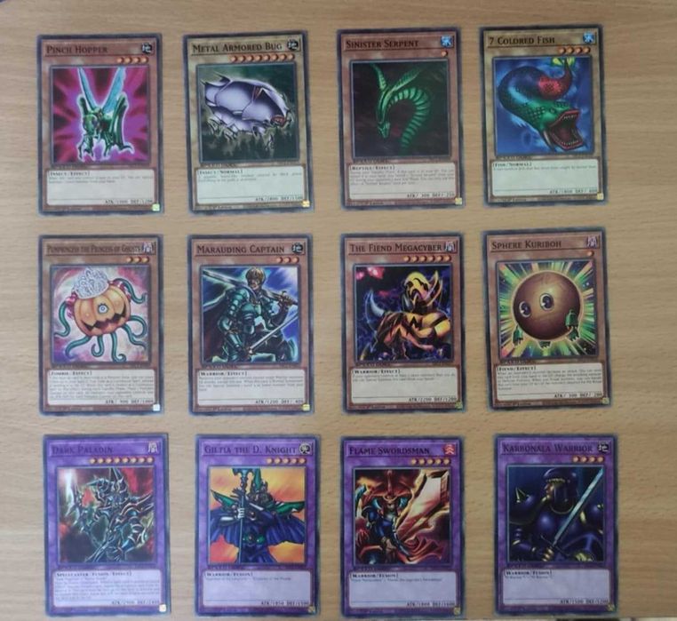 Продавам оригинални Ю Ги О карти част 2