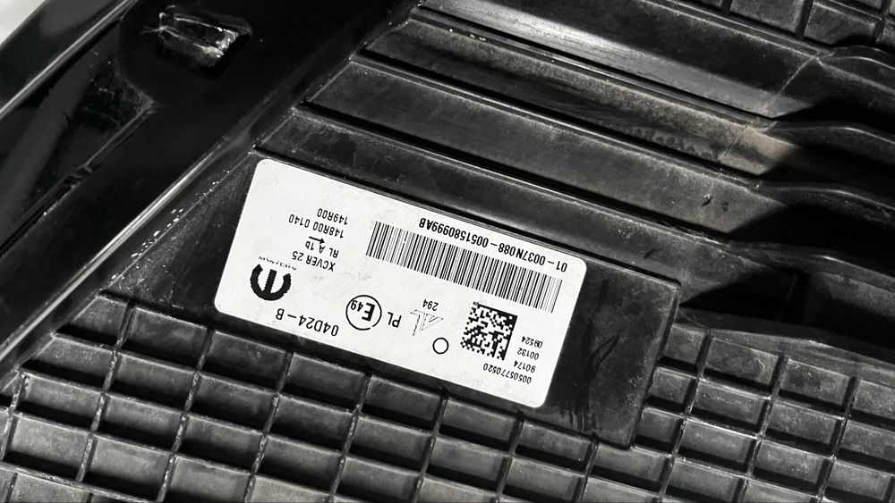 Alfa Romeo Stelvio десен фар
