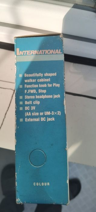 STEREO cassette player.