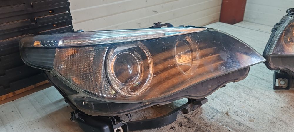 Far BMW E60 E61 800lei bucata