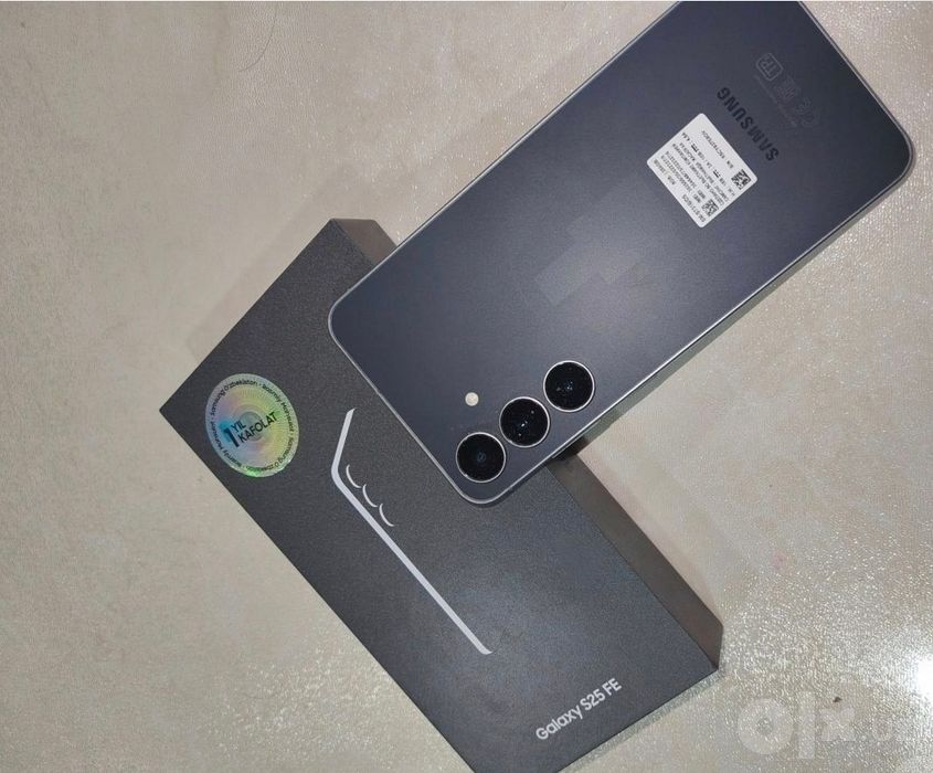 Samsung Galaxy s25 FE