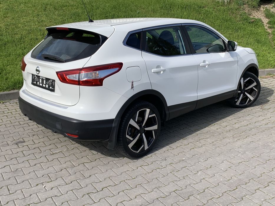Nissan Quashqai DIG-TX TRAIL AUTOMAT    1,2 Benzină /115 Cp