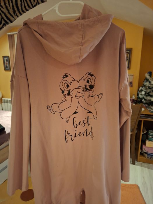 Тънко розово горнище