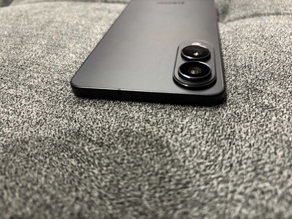 Samsung Galaxy S25 Edge 256GB възможен и бартер