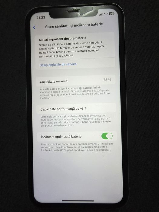 Iphone 11 culoarea verde in stare foarte bună