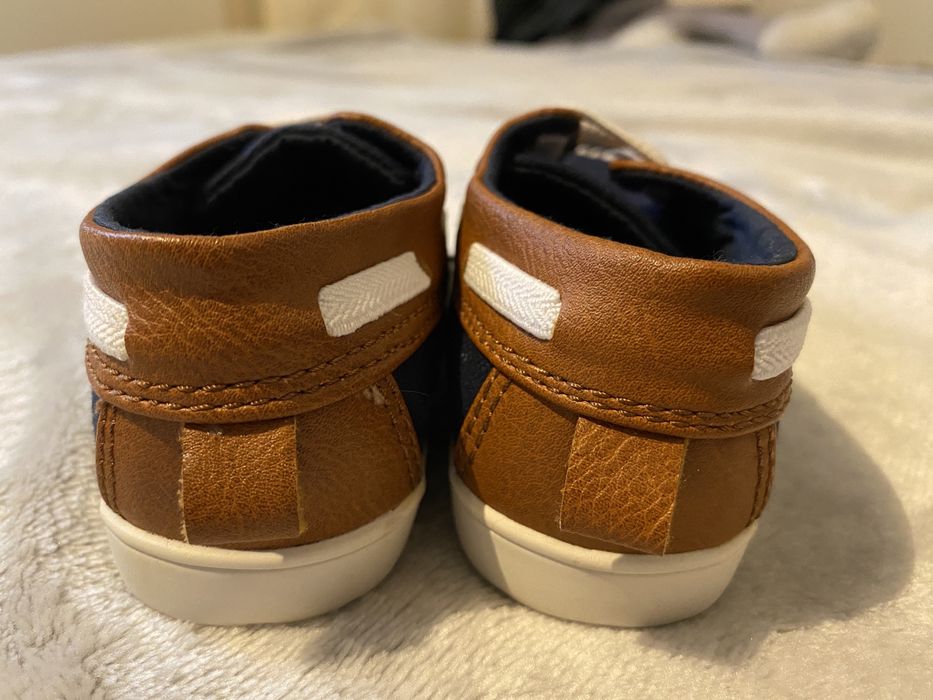 Pantofi baietel H&M marimea 20-21