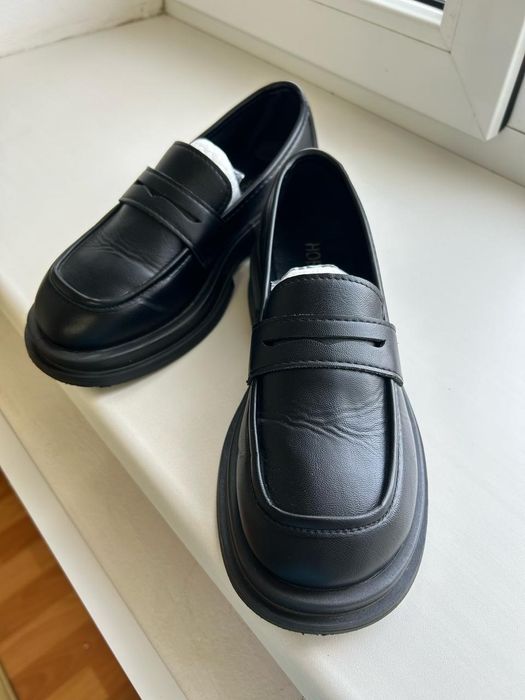 Женская обувь,лоферы почти новые