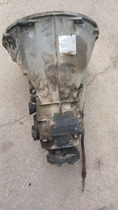 Коробка мерседес 210