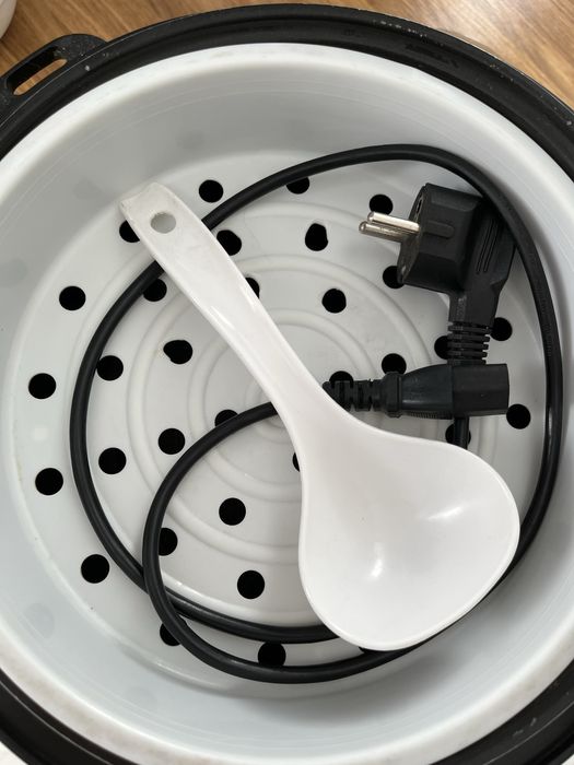 Продам мультиварку