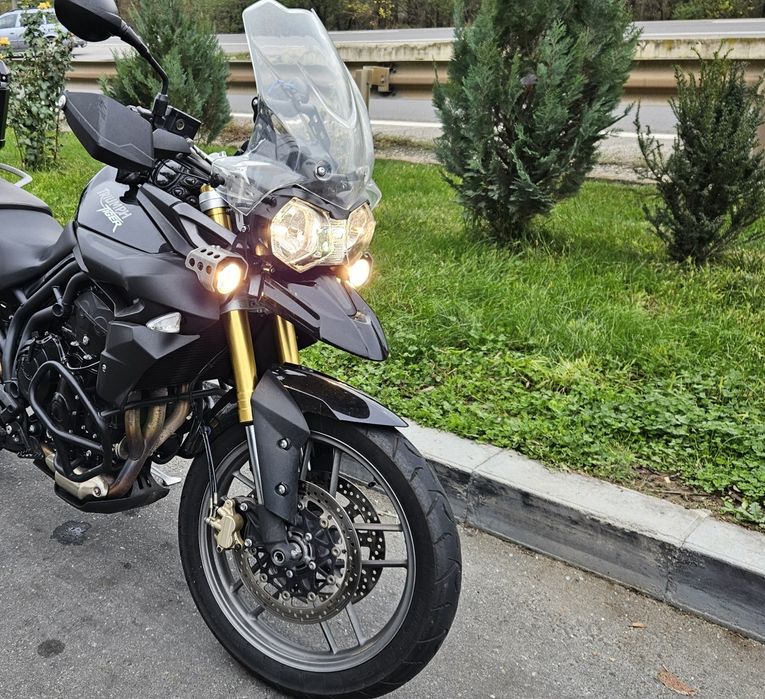 Triumph tiger 800cc
