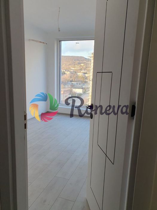 Продава се Двустаен апартамент в Варна, Левски - 69 кв.м за 1301 €/кв.м - Снимка #4