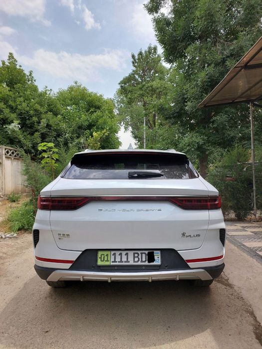 Продаётся BYD Song + 2022