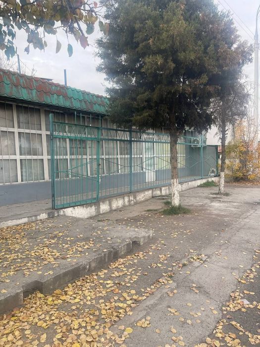 Продаётся отдельно стоящий здания  17 соток