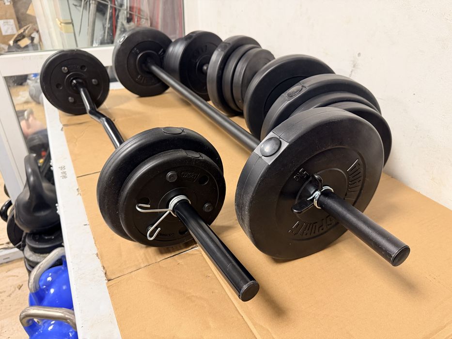 Pachet sala, Gantere+haltera+bara Z ez Greutate totala 60 kg. Pret 550 lei