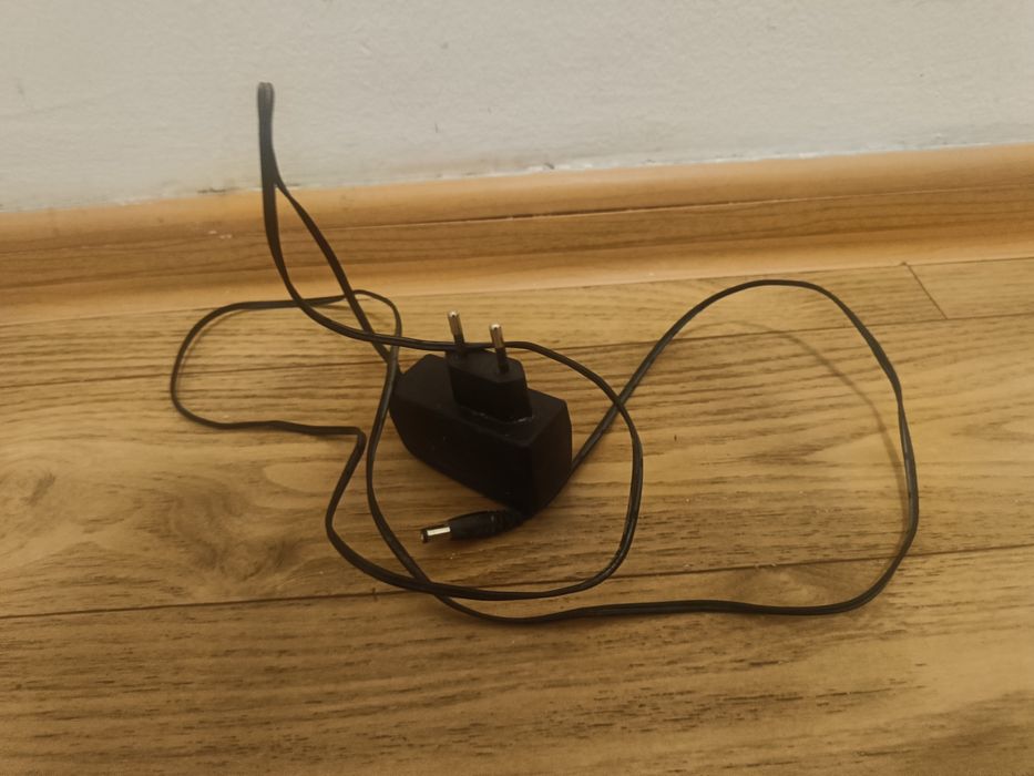 Очень много разъёмов для устройств.