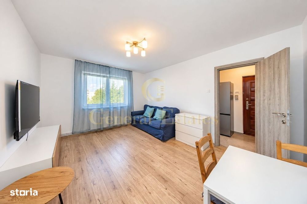 Apartament 2 camere de închiriat, Piața Astra – complet renovat