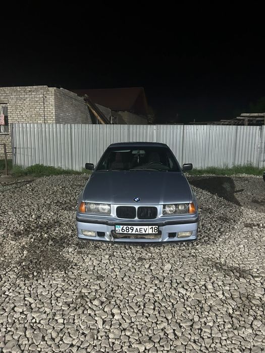 СРОЧНО продам BMW e36 1991 года.