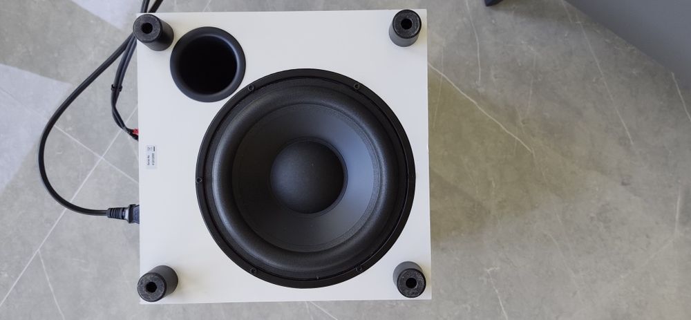 Subwoofer activ Jamo Sub 210