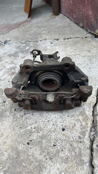 Автозапчасти Ауди А6