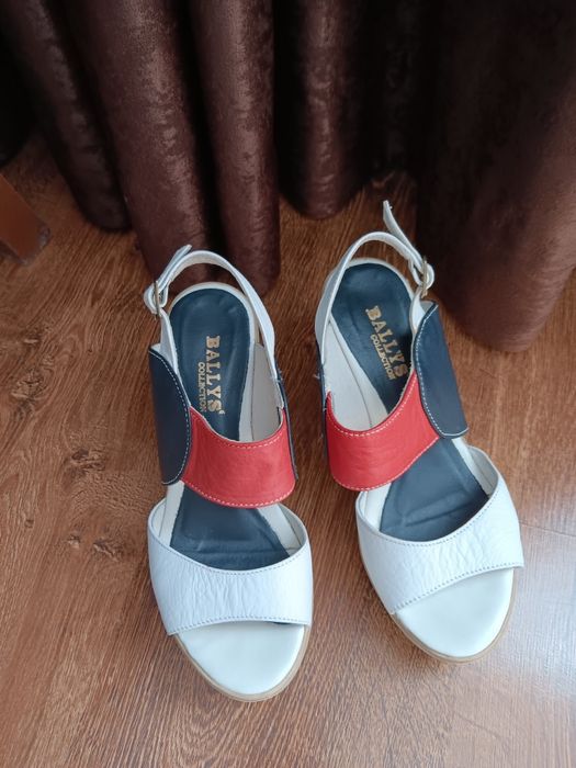 Сандали от естествена кожа, 36 номер