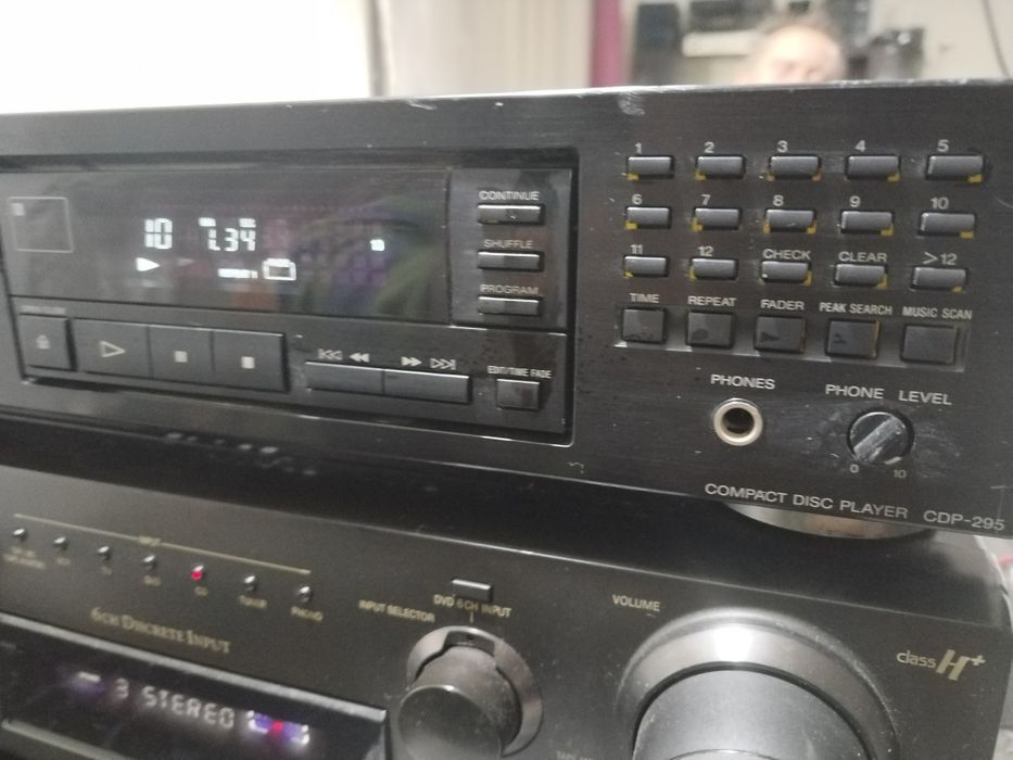 Cd player Sony cdp-295 deck stereo