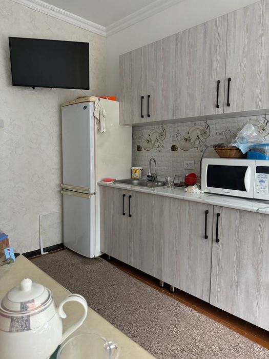 Продается 2-ых ком кв. В бывшем общежитие