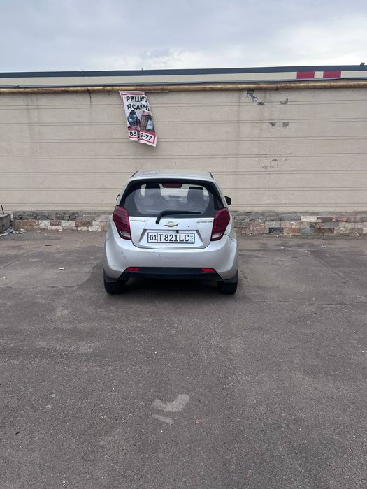 Продается машина спарк