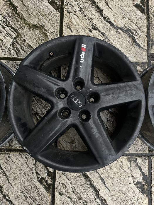 Продавам джанти за ауди 16ки