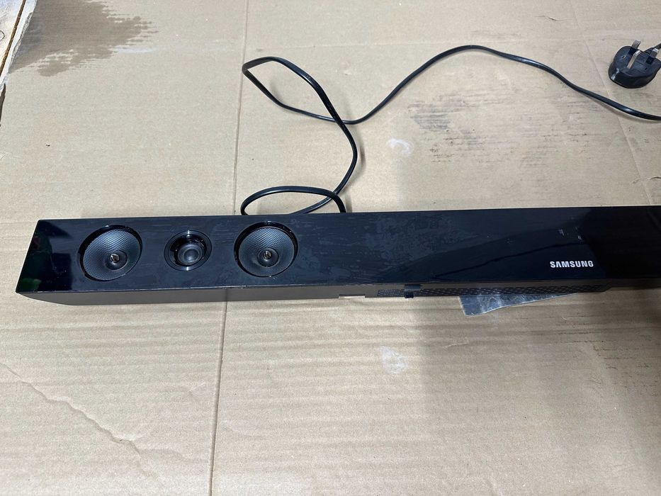 Саундбар - Samsung HW-F450