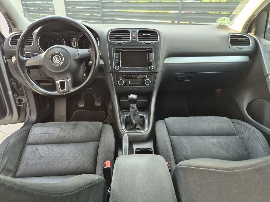 Volkswagen Golf 6 2.0 TDI 110 CP