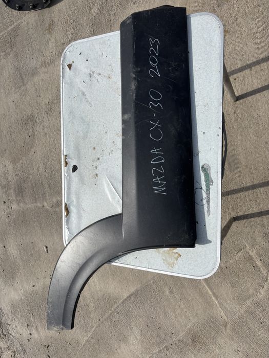 Задна дясна вежда за Mazda cx30 2023