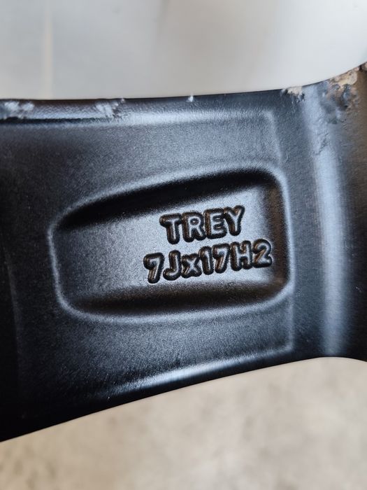 17/5/112-МЕРЦЕДЕС Ц и Е класа-нов внос,перфектни