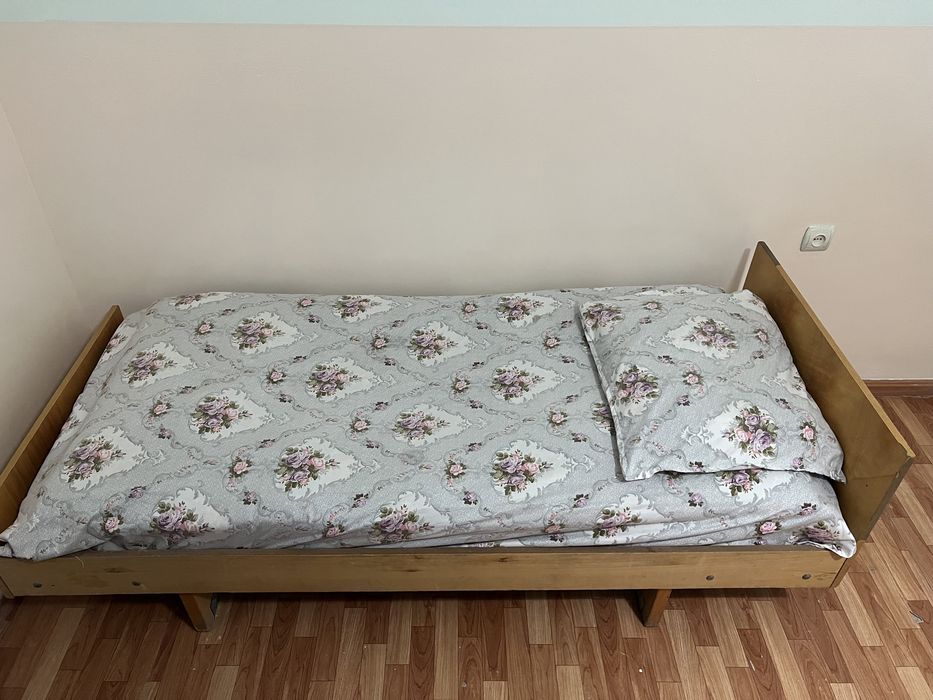 Кровать 1-х (матрац отдельно)