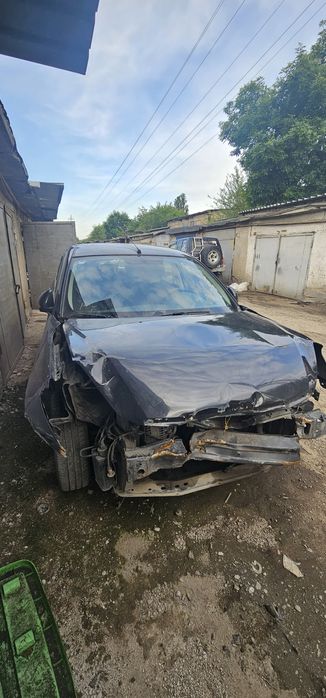 Nissan Almera продам