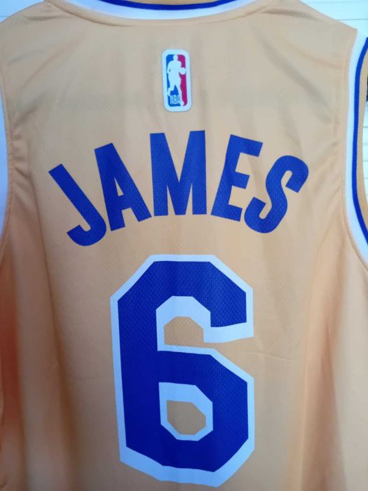 Чисто нов оригинален потник на Los Angelis Lakers - LeBron James