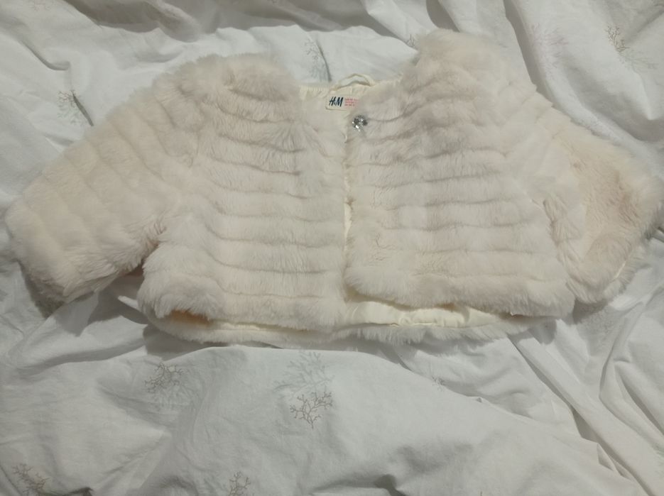 Момичешки връхни дрехи