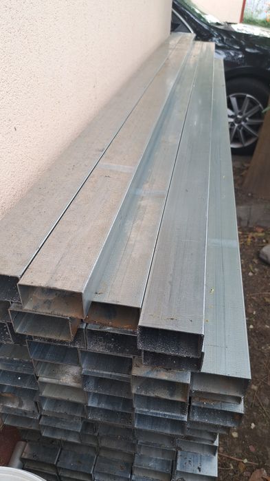 Vând rectangulara zincata 2,20x60x40mm