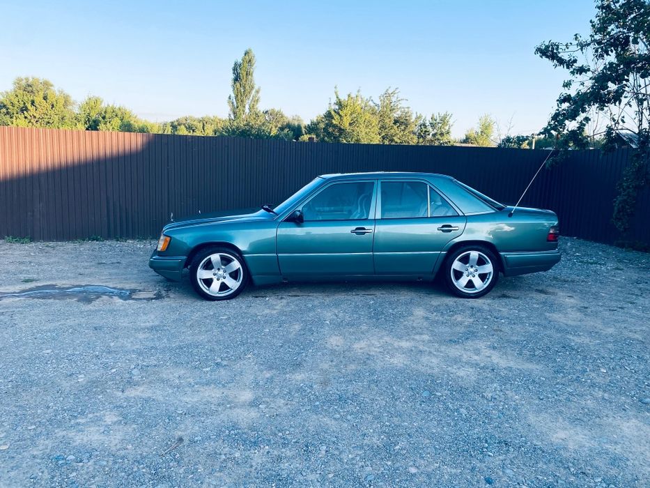 Мерседес бенз 124