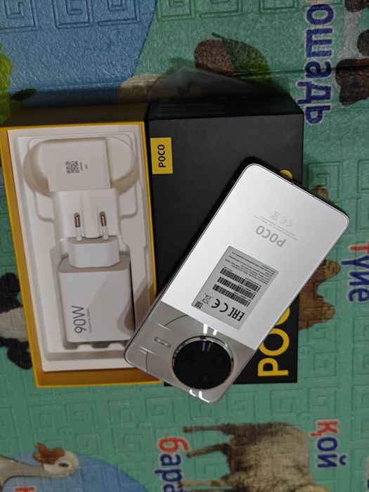 Poco F7 Pro 512Gb 5G идеальный